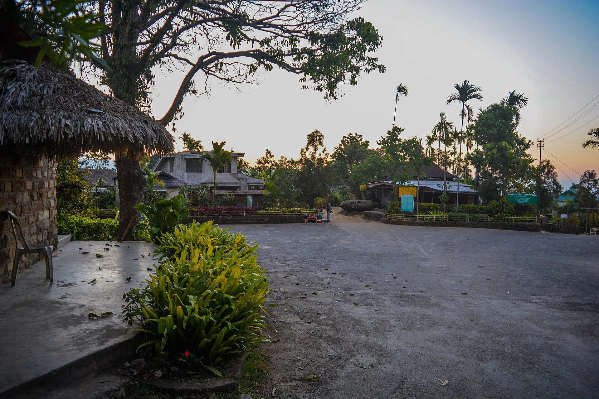 Mawlynnong village